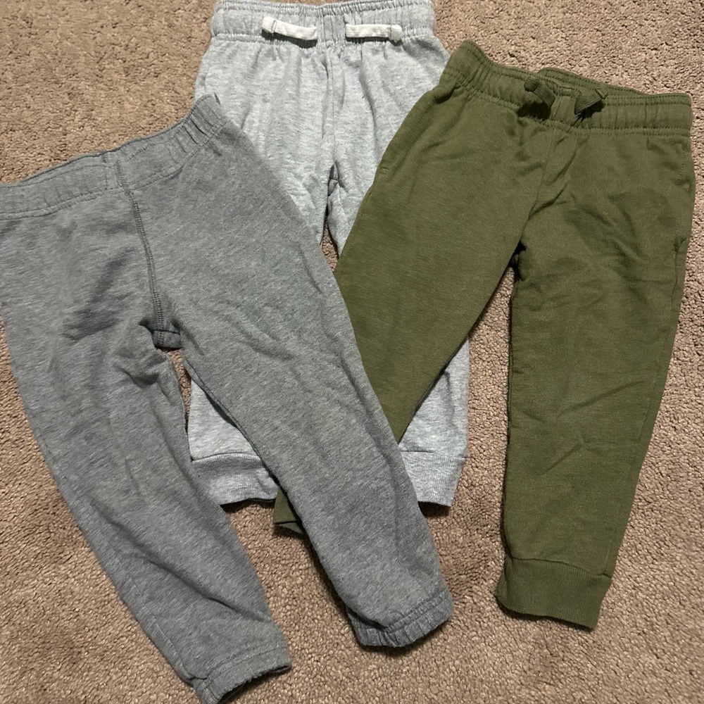 3 Pairs 3T Boys Carters Sweatpants